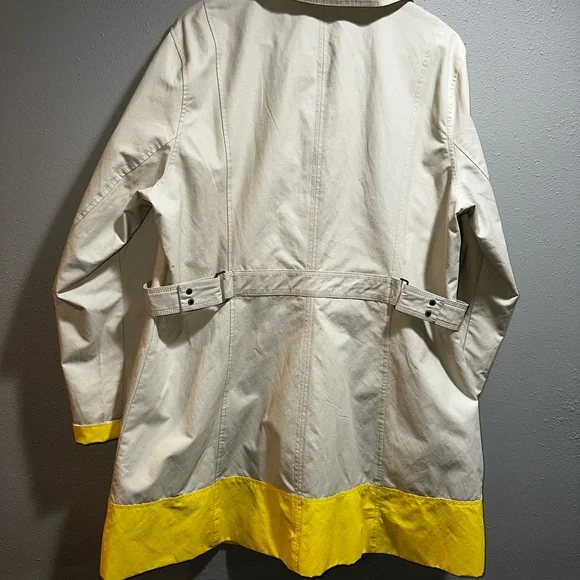 Eddie Bauer Vintage Beige and Yellow Women's Rain Jacket size XL - Picture 7 of 13